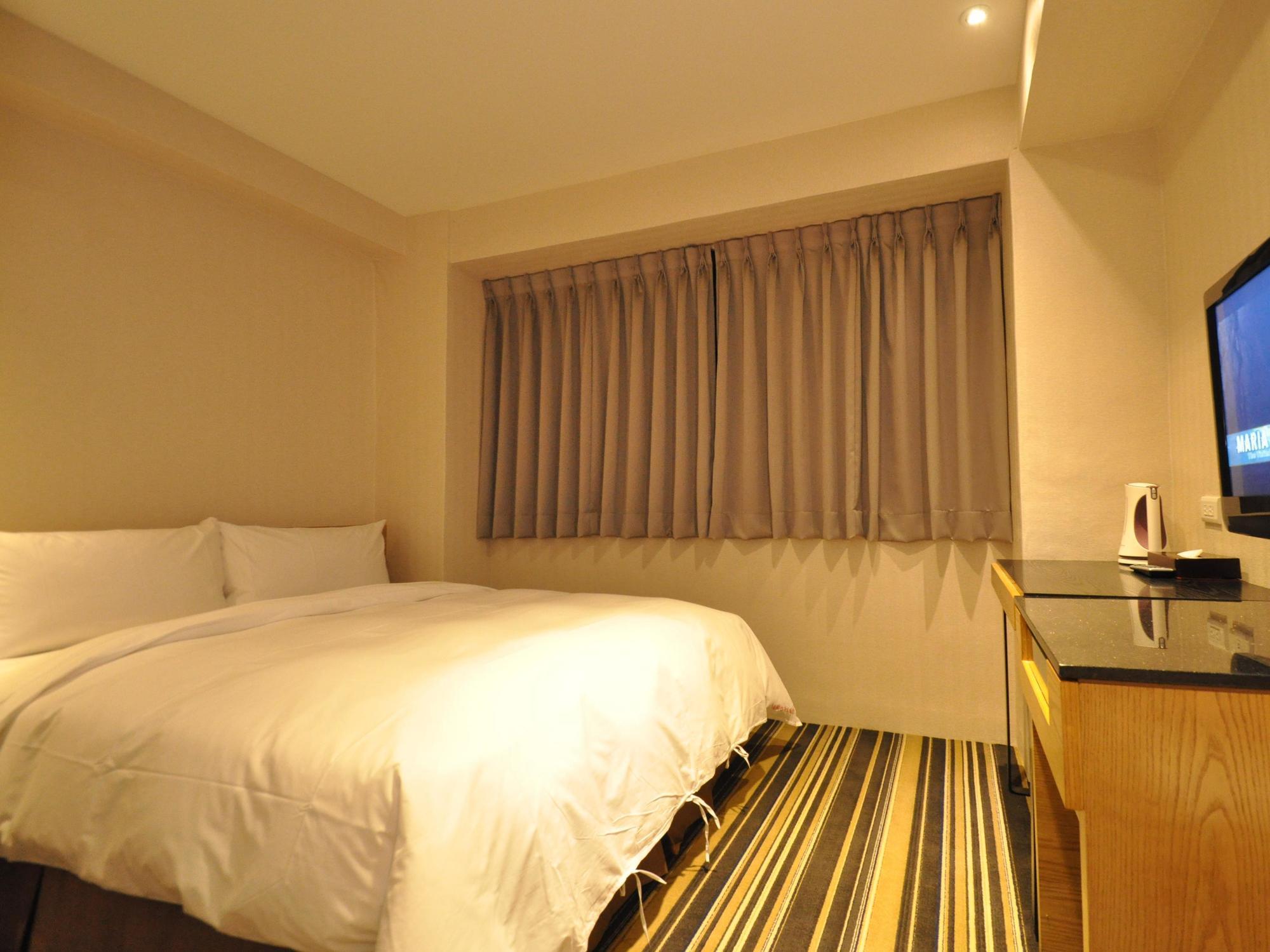 Country Garden Hotel Chiayi City Exterior photo