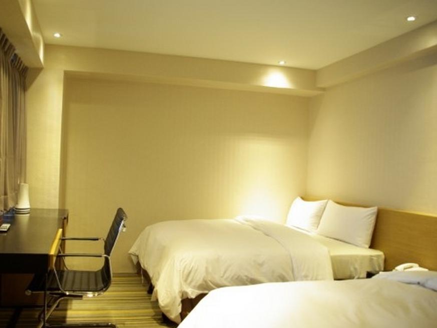 Country Garden Hotel Chiayi City Exterior photo