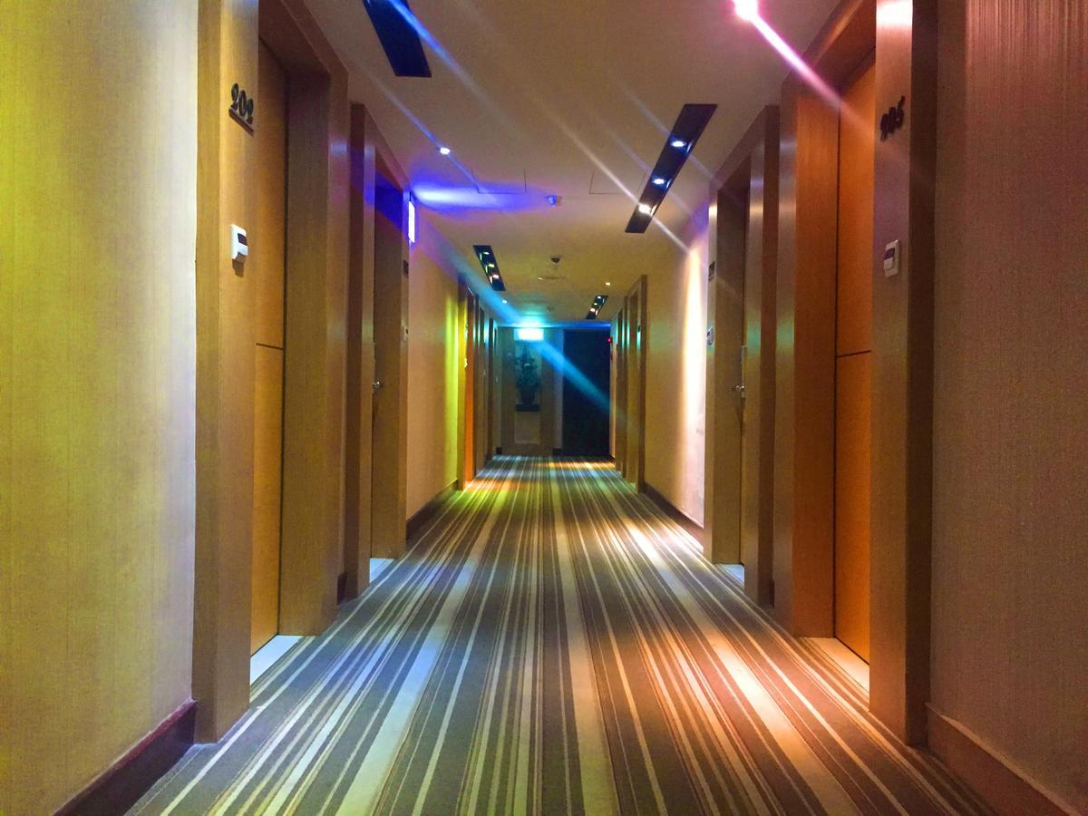 Country Garden Hotel Chiayi City Exterior photo
