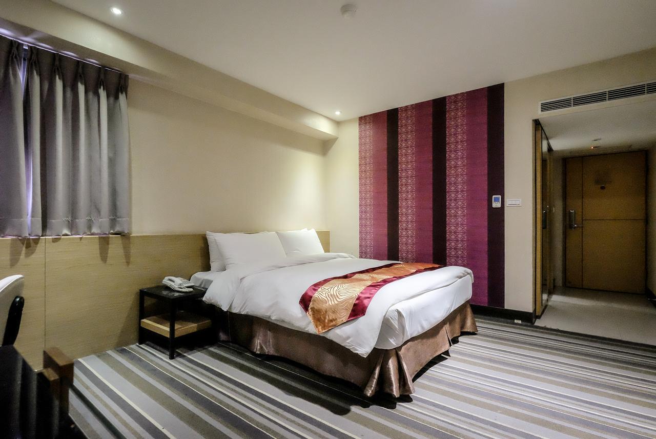Country Garden Hotel Chiayi City Exterior photo