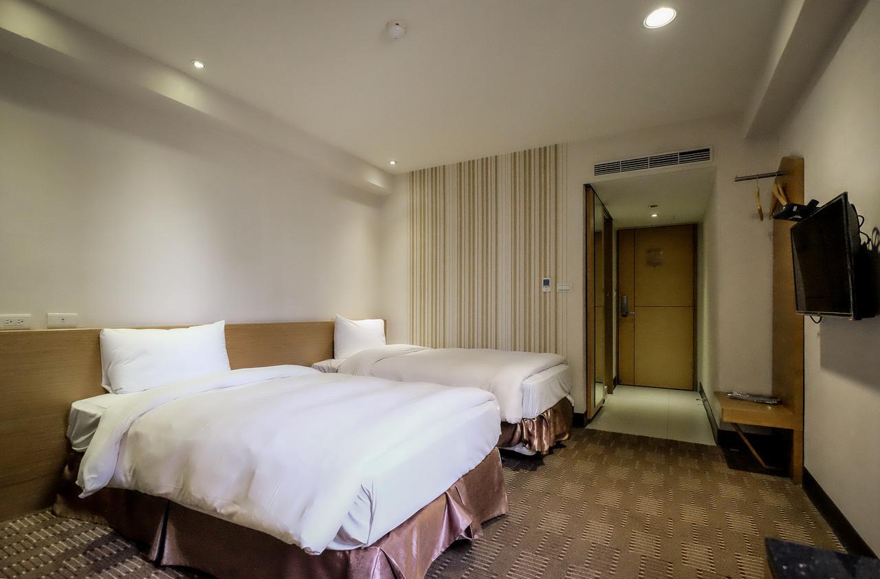 Country Garden Hotel Chiayi City Exterior photo